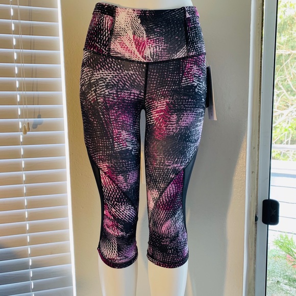 Leggings Lululemon is new !!  in perfect condition - Picture 5 of 6